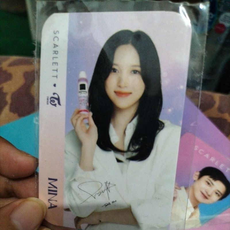 pc scarlett twice mina