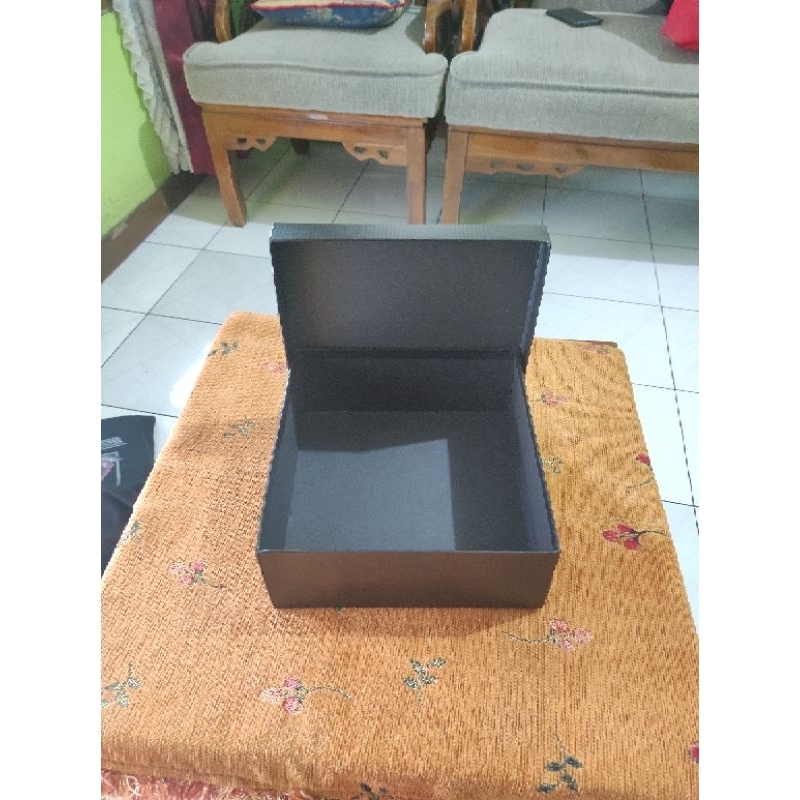 

hardbox Full black size 22x22x9 super premium