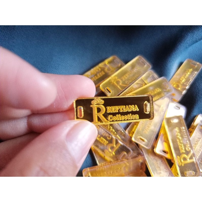 

label akrilik/untuk hijab dan baju makin terlihat mewah