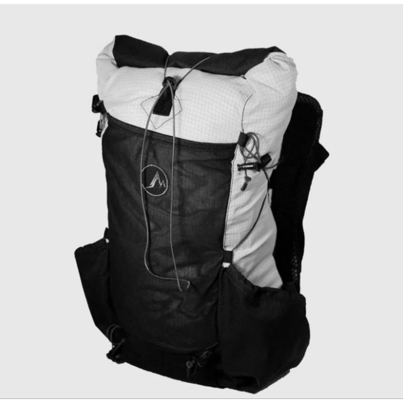 tas ultralight fastpack 22L monte equipment