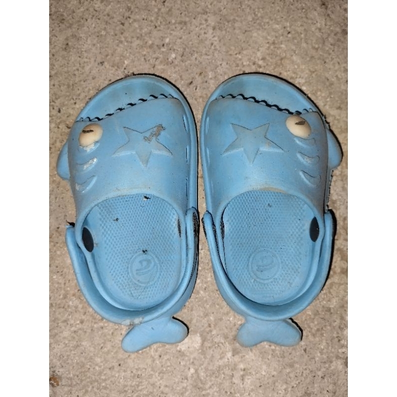 sandal anak preloved