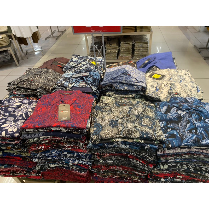 Kemeja printing pendek S135