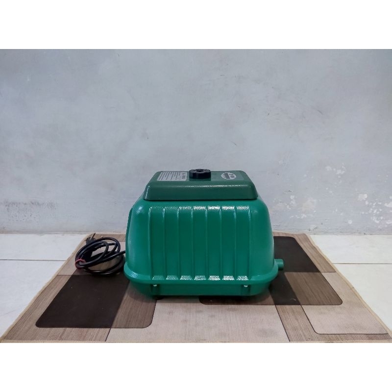 Airpump Aerator Kolam RESUN LP-100