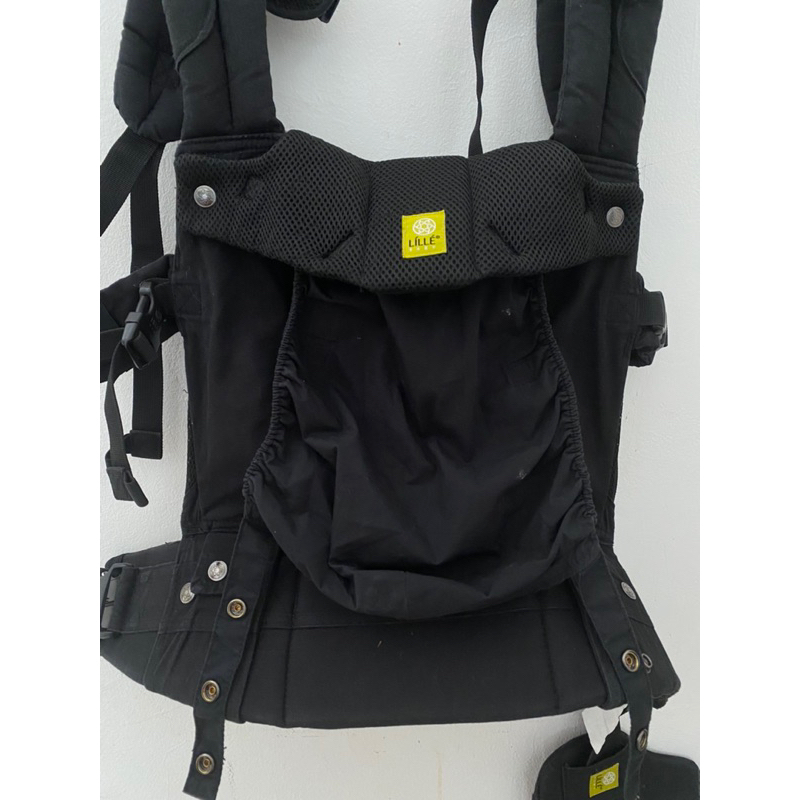 Preloved Gendongan Lillebaby Complete All Season Black