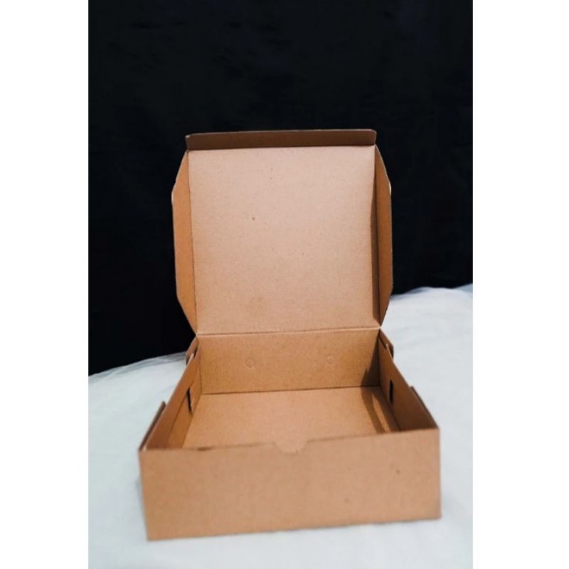 

NANSTORE| Box Kotak Hampers Giftbox - Kotak Hadiah - Kado Ultah Graduation