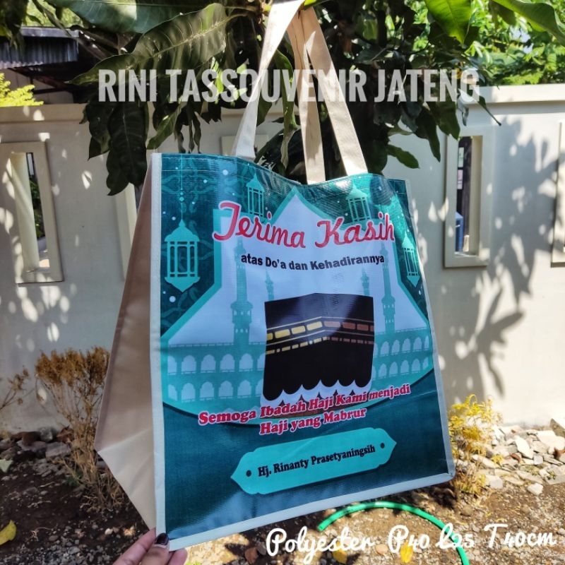 

Tas Lebaran Tas Haji/Umroh Premium Tas Idul Fitri Bahan Polyester (Waterproof)