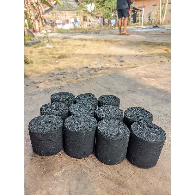 

Briketarangbatokkelapa
