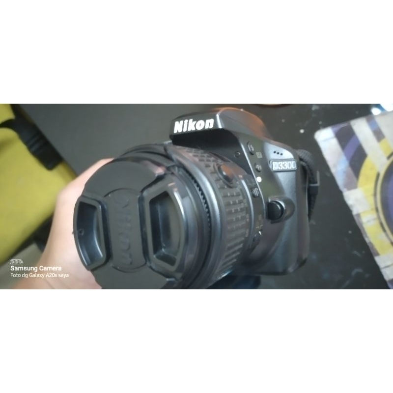Nikon D3300 bekas seperti baru full set kit
