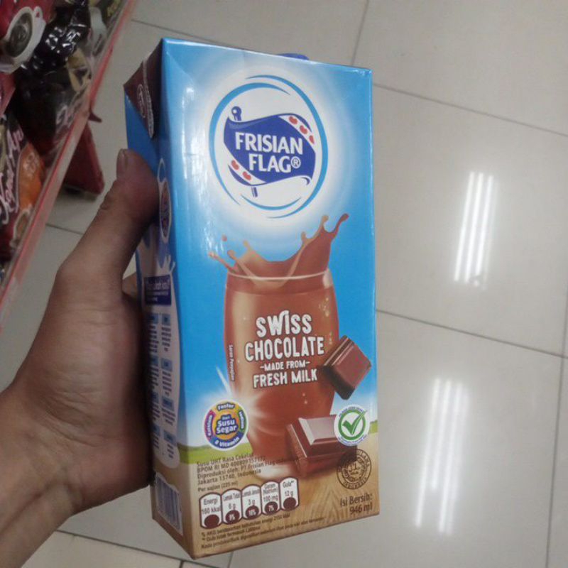 

Susu Cair Frisian Flag /susu UHT 946 ml