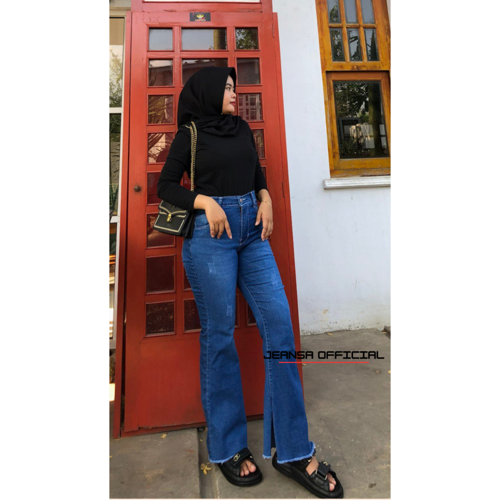 Celana Wanita Jeans Cutbray Belah Samping Rawis