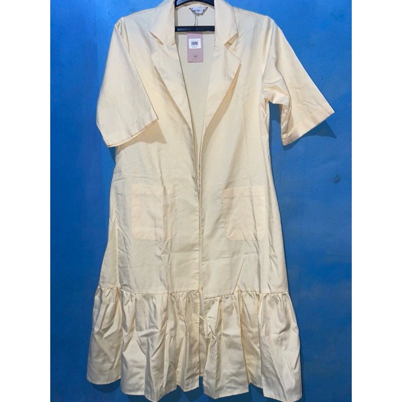 Outer cream Sideline - M