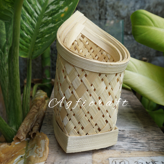 (1pcs Sedang) Tempat Tisu Tempat Sendok Bambu Tenggok Kerajinan Bambu Anyaman Bambu