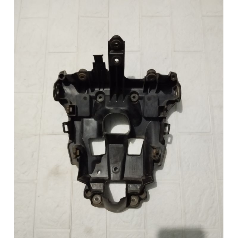 breket dudukan lampu depan dudukan speedometer honda cb 150 r old original seken