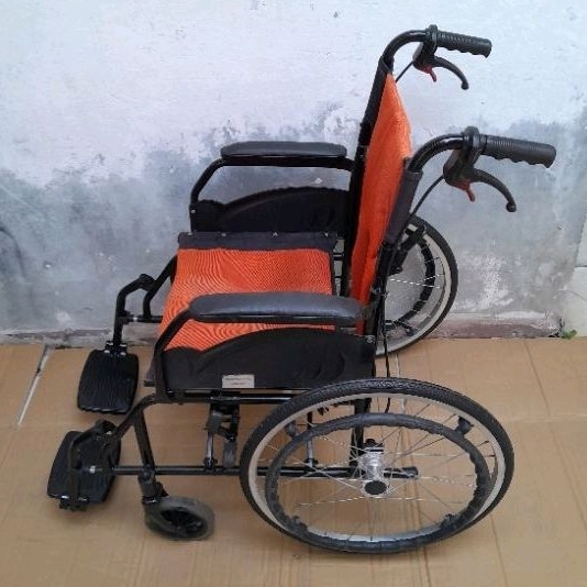 kursi roda travel bekas/second murah siap pakai