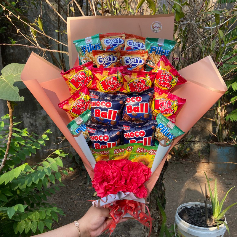 BUKET PERMEN LOVE / BUKET SNACK / BUKET KEKINIAN / BUKET MAKANAN MURAH MERIAH / BUKET MINI / BUKET W