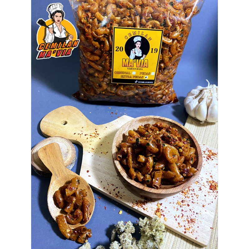 

MA’VIA cemilan makroni cikruh pedas original 250gr