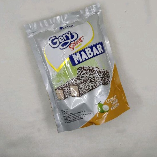 

Gery Saluut Wafer Mabar Coklat Tabur Kelapa 85 Gram