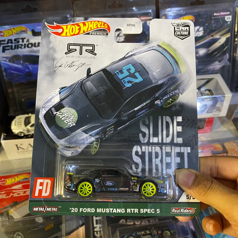 Hotwheels Premium Card seri Slide street