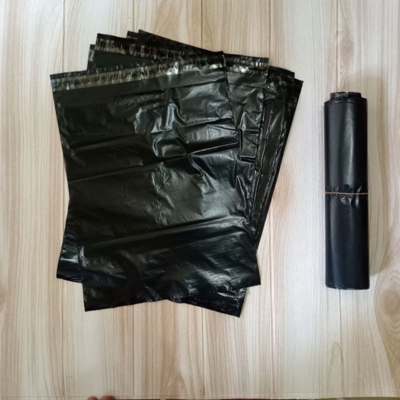 

Plastik packing Polymailer Hitam ekonomis,murah