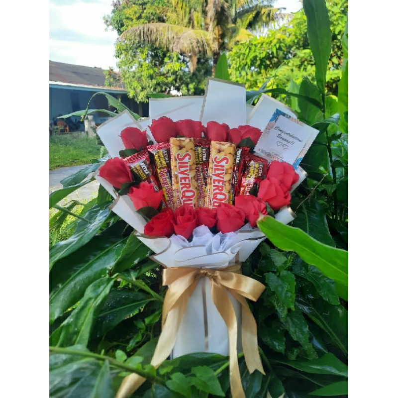 

Buket coklat / buket snack/ buket hari ibu / buket hari guru / buket perpisahan / buket ulang tahun / buket anniversary / buket wisuda