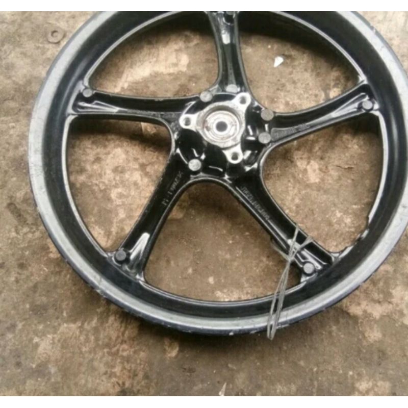 velg yamaha soul gt 125 led original bawaan motor bagian depan