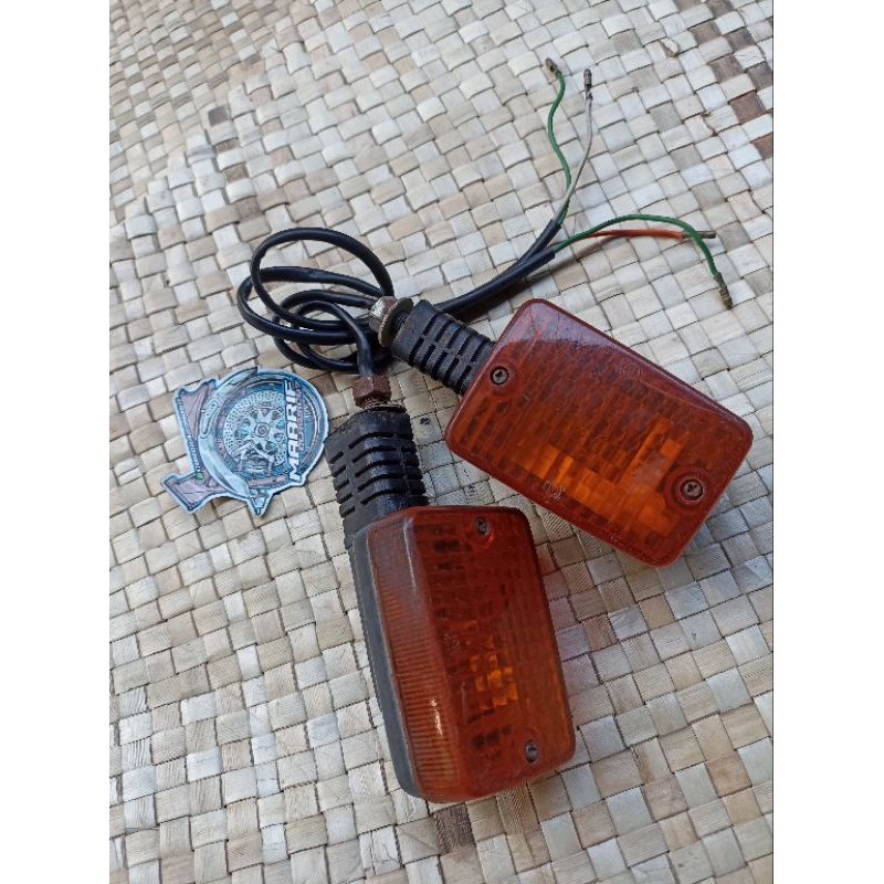 Lampu Sein Riting Sein Honda Gl100,Win,c700 Original (Satuan)