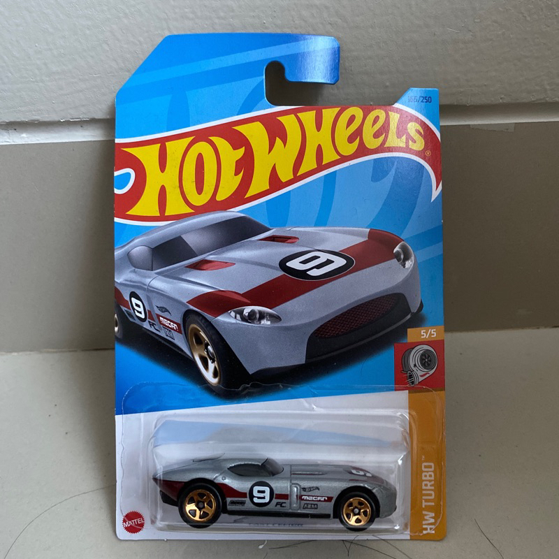 fast felion hotwheels turbo