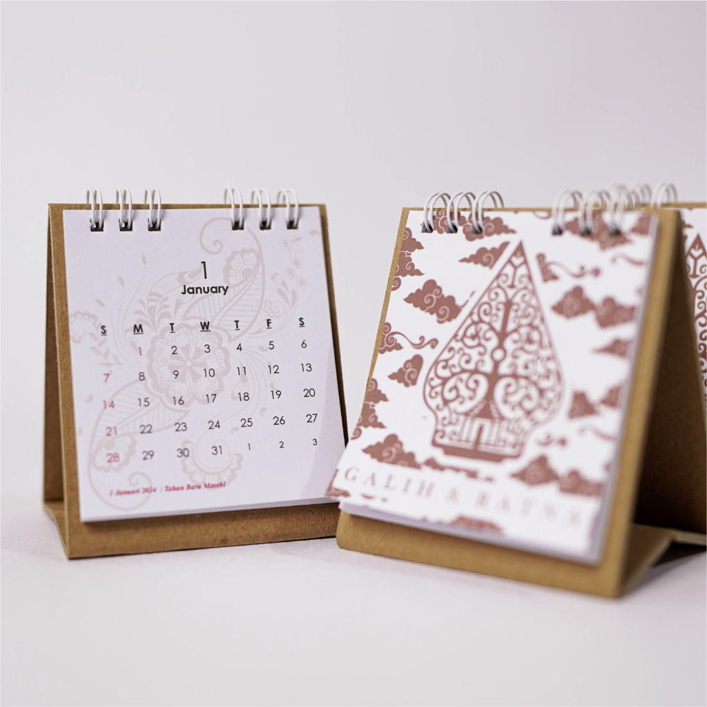 

Souvenir pernikahan aesthetic kalender mini 2024