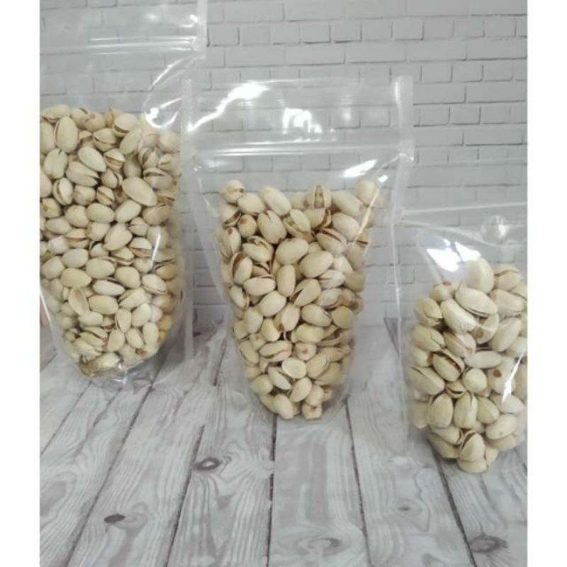 

Kacang Pistachio Panggang Roasted 250 gram / Kacang Fustuk Roasted Salted Gurih Renyah