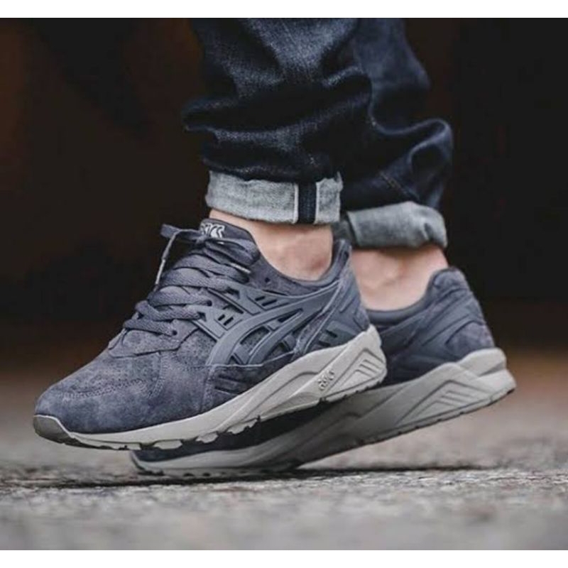 prelove/second Sepatu ASICS gel kayano tariner size 42/26,5