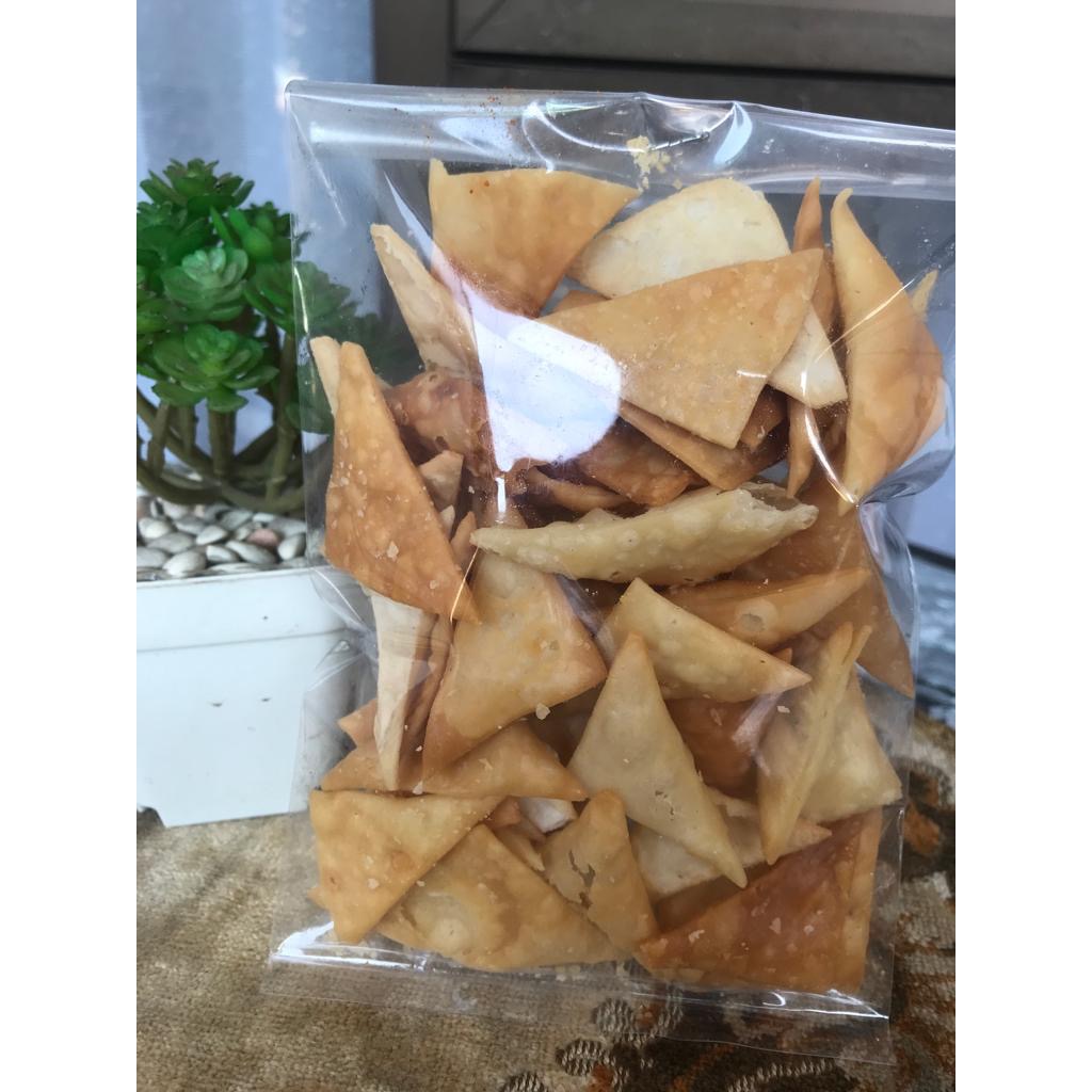 

Keripik Pangsit snackcemilan.bdg