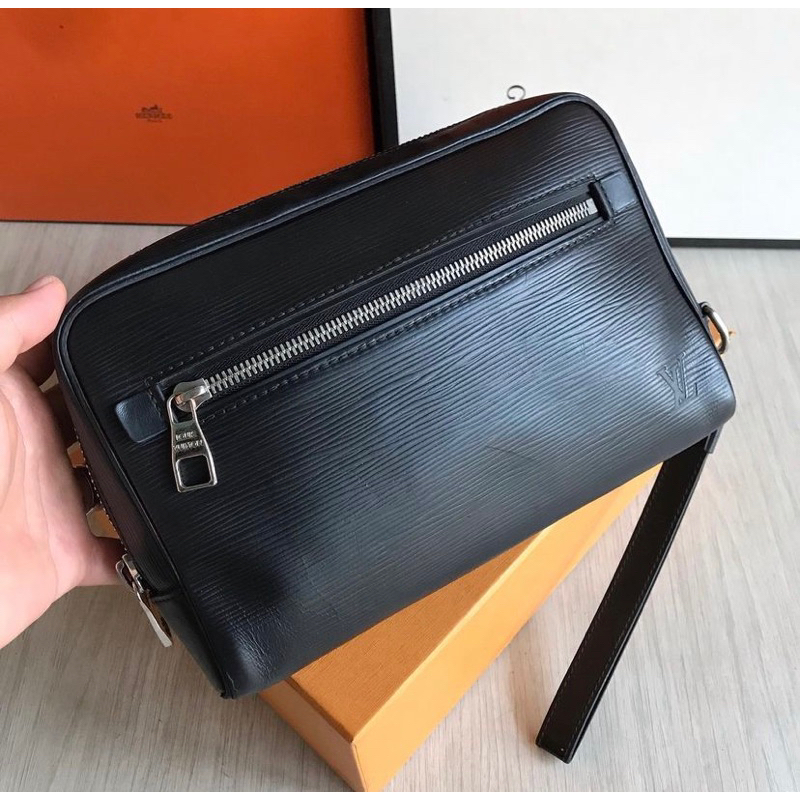 lv clutch kasai black