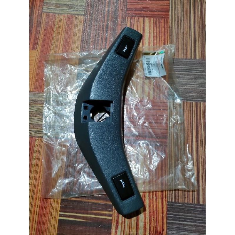 Tutup stir setir knop klakson l300 ori