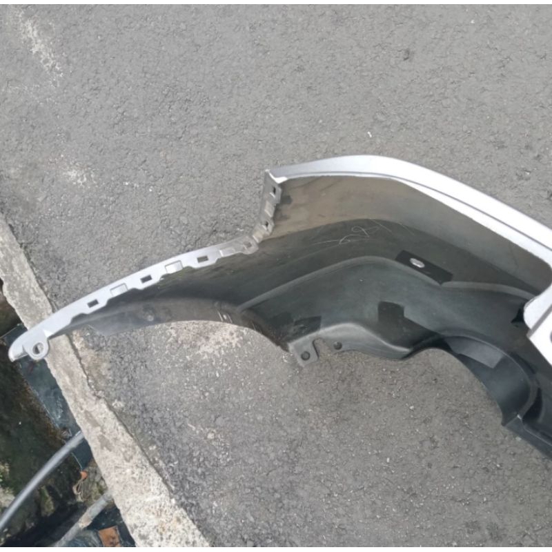 bumper belakang outlander