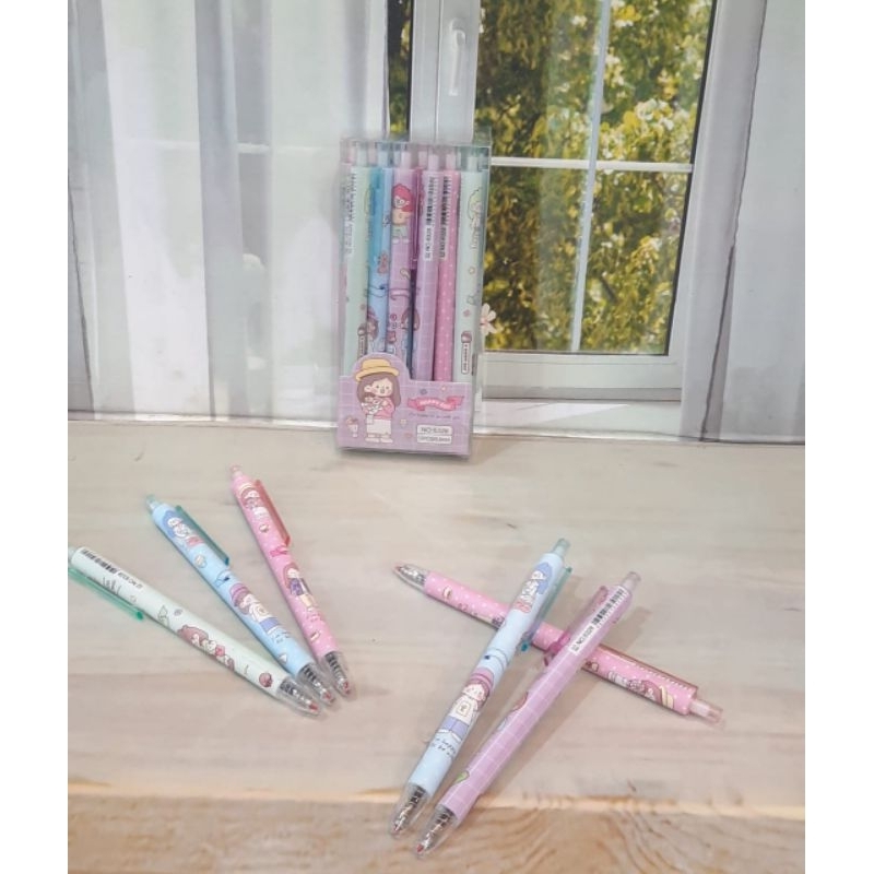 

PULPEN TINTA CAIR MOTIF BOY GIRL 0,5mm / PULPEN TINTA CAIR KARAKTER