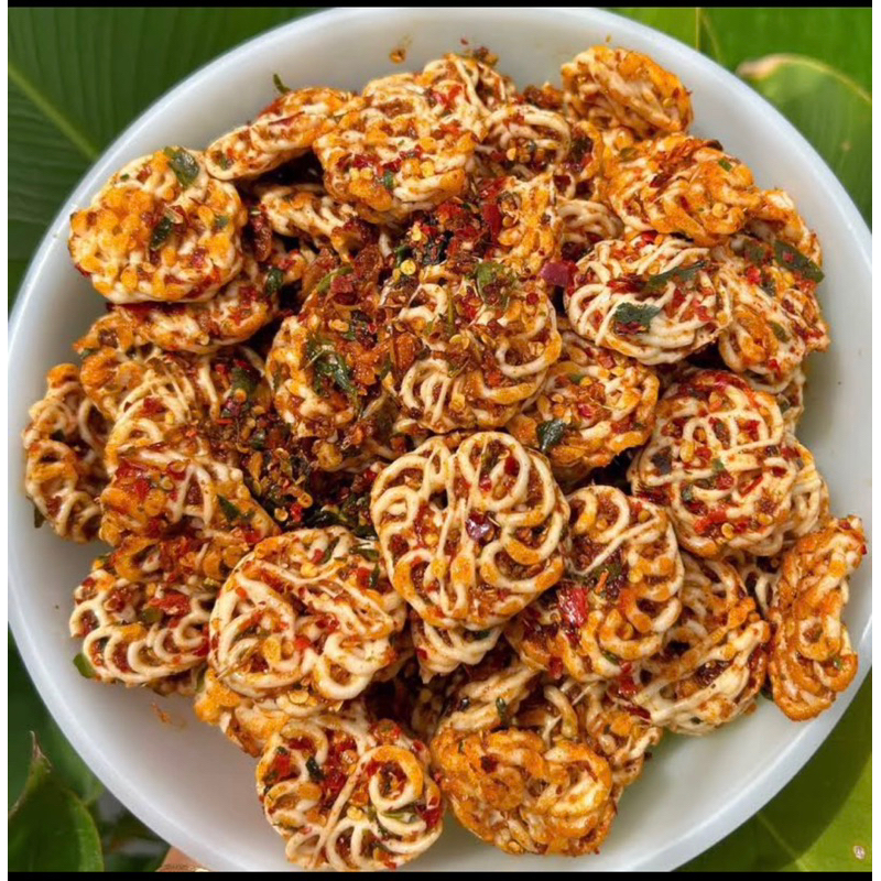 

KRUPUK RAFAEL 500 GRAM / PEDAS DAUN JERUK