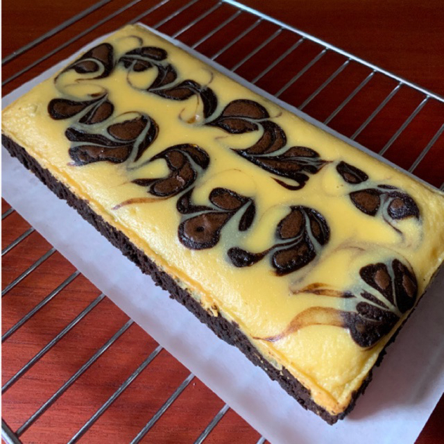 

Hampers Lebaran Cheese Brownies 20x10 cm