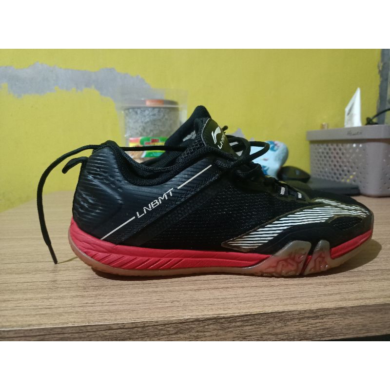 Sepatu Lining saga lite 3 second