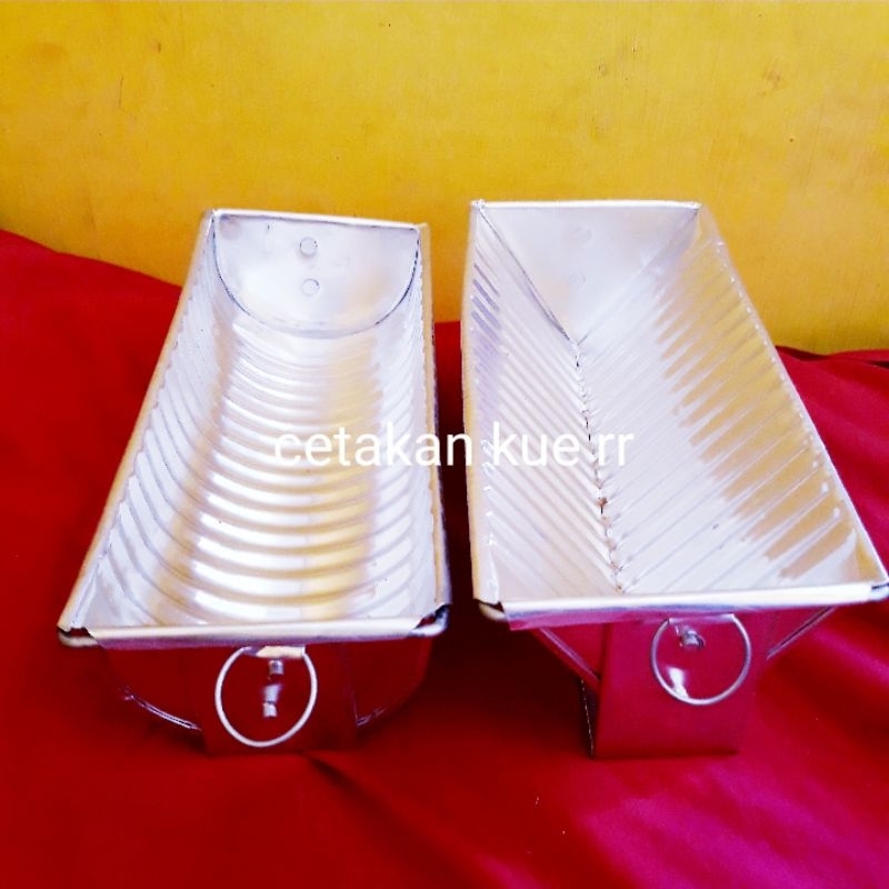 cetakan kue semangka/cetakan konat/ cetakan puding semangka