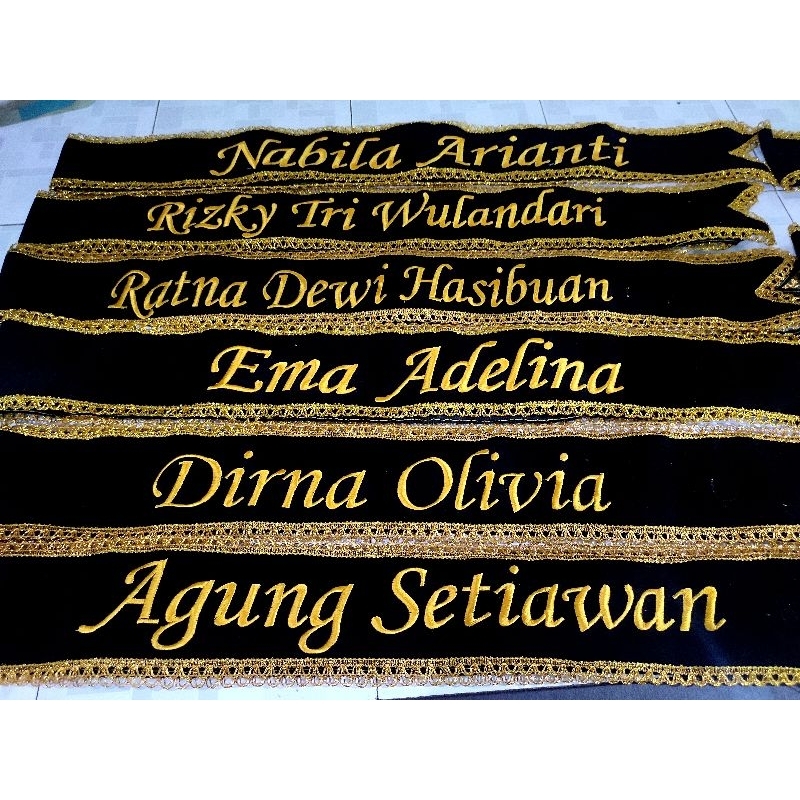 Selempang Wisuda Bordir Komputer 2 Lapis Renda