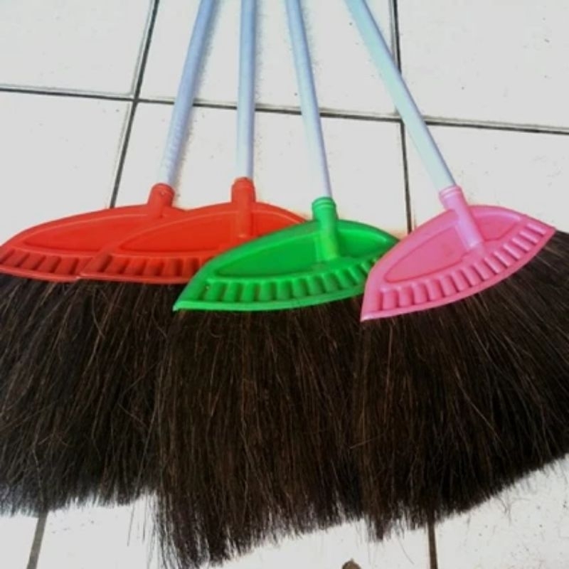 sapu ijuk/sapu lantai/sapu ijuk tebal