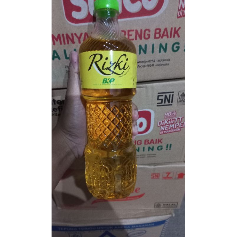 

Minyak Goreng Rizki Botol 900 ml
