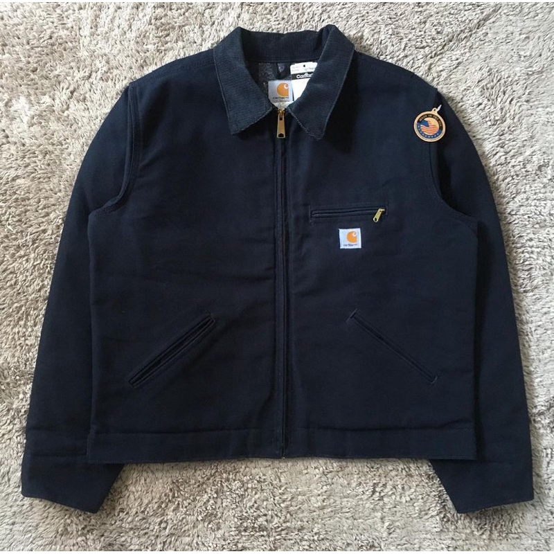 2008s Carhartt WJ209 Detroit Jacket