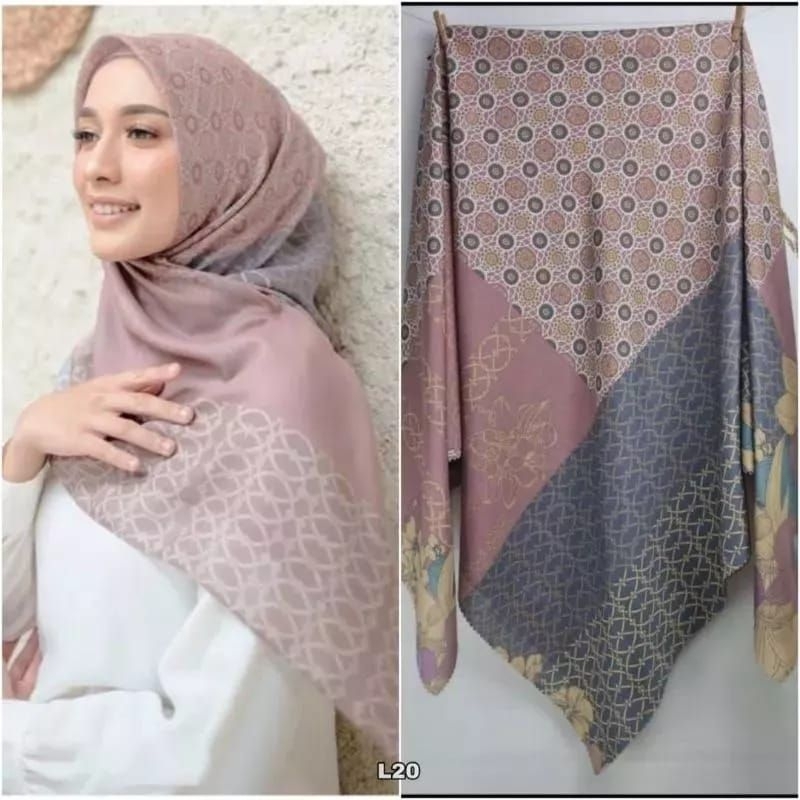 Hijab Segi Empat Motif Lasercut