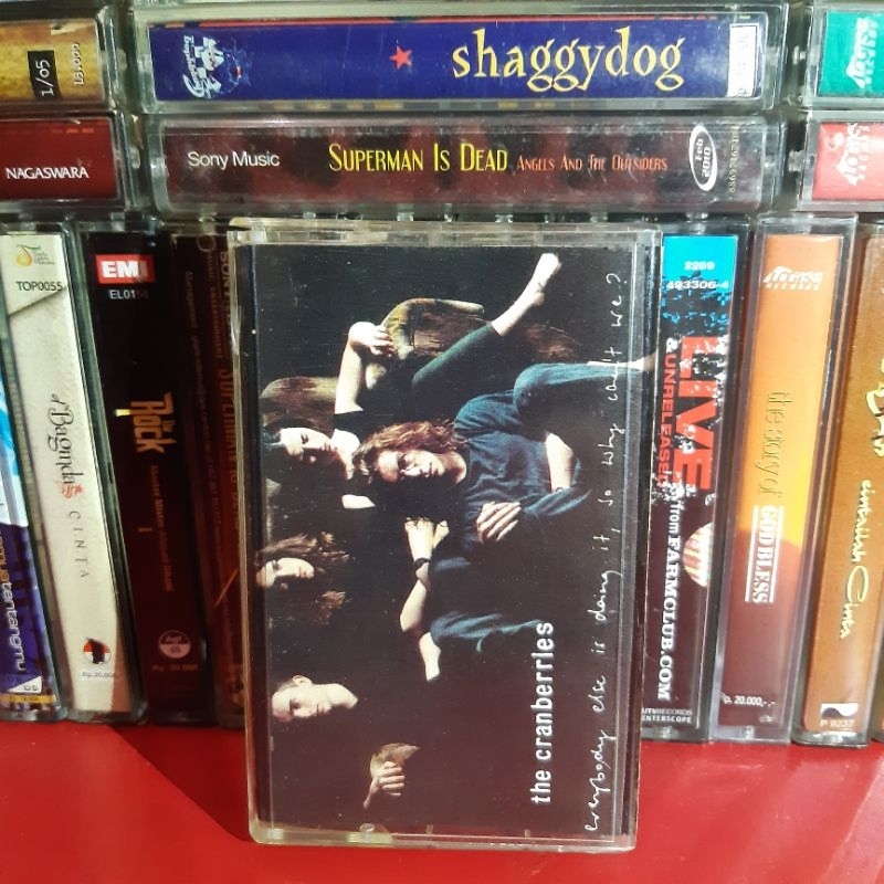 Kaset Pita The Cranberries Everybody Else Is Doing It So Why Can't We