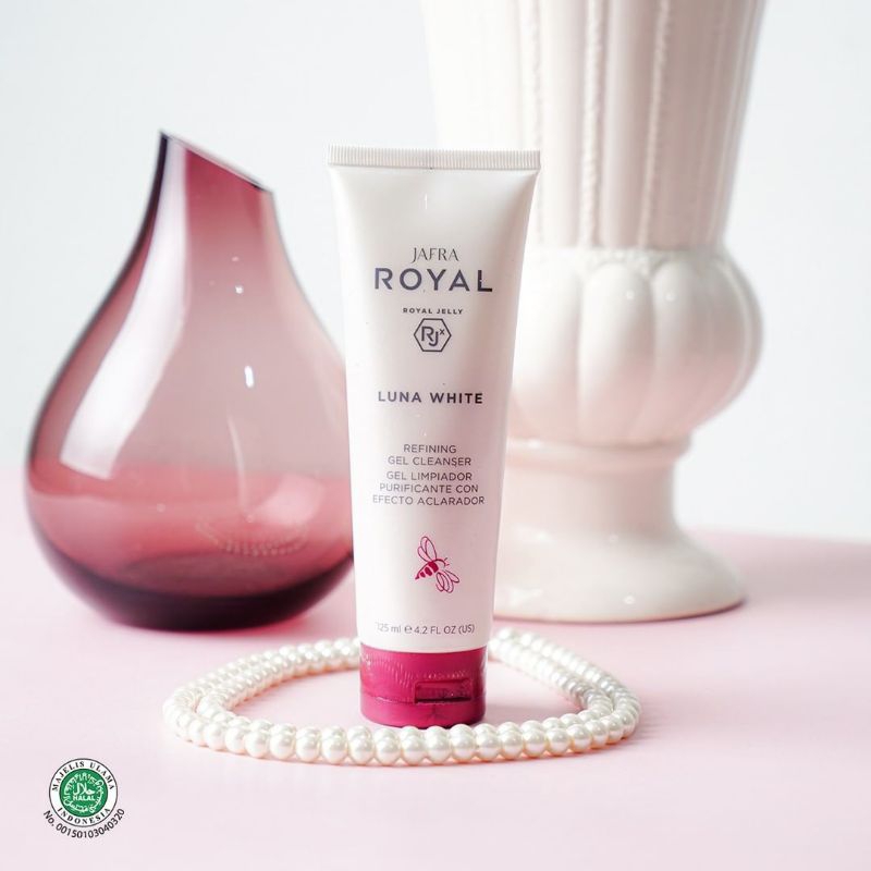 Jafra Travel Size Mini Tube Royal Jelly Luna White Refining Gel Cleanser Facial Face Wash