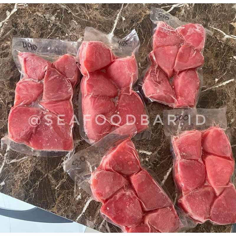 

Ikan Tuna Steak fillet