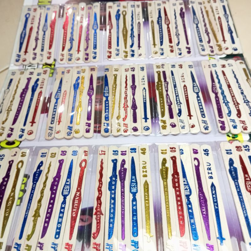 Stik es krim mainan stik / Stick es krim lembaran bermotif emas