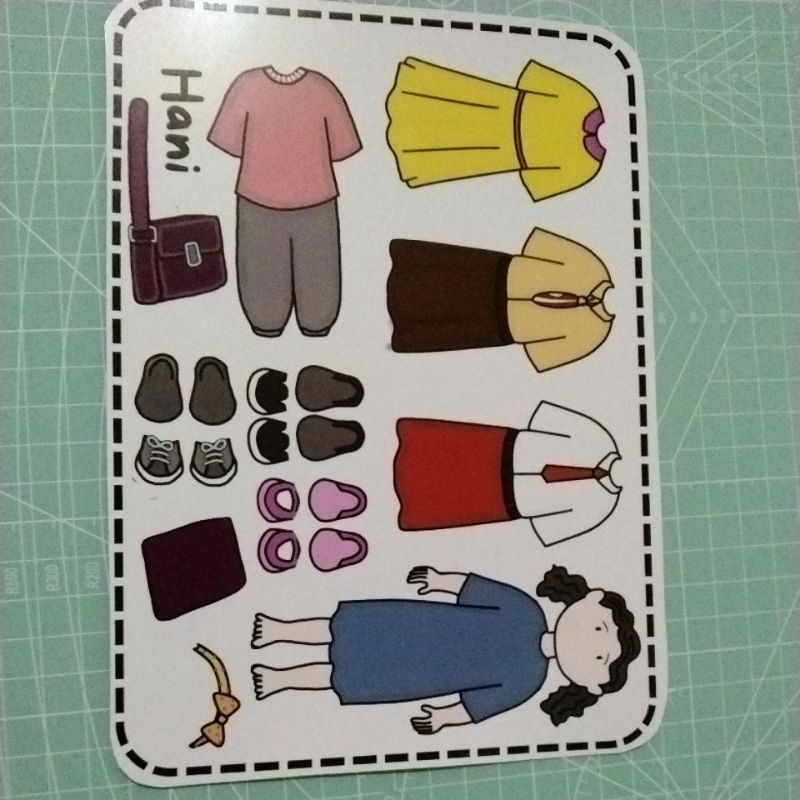 BP HANI (Paper Dolls)