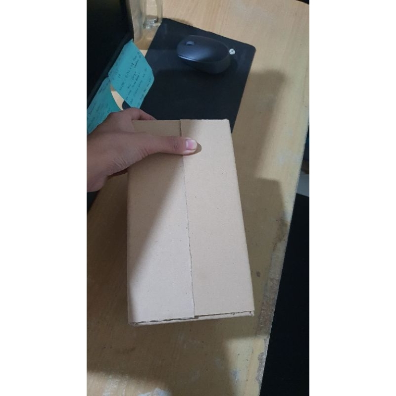 

Kardus / Box Kardus Standar Ukuran 36x28,5x17,5 ukuran luar (min order 50 pcs)